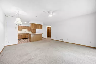 717 Green Avenue SE, Watertown, MN 55388 - Photo 3