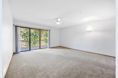 717 Green Avenue SE, Watertown, MN 55388 - Photo 7
