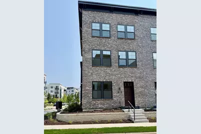 838 Woodlawn Avenue, Saint Paul, MN 55116 - Photo 1