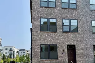 838 Woodlawn Ave, Saint Paul, MN 55116 - Photo 1
