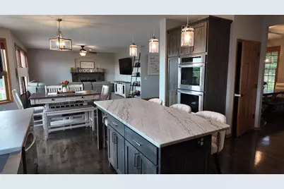 18344 Lake Forest Drive, Lakeville, MN 55044 - Photo 7