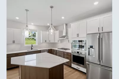 5351 Queens Drive NW, Rochester, MN 55901 - Photo 3