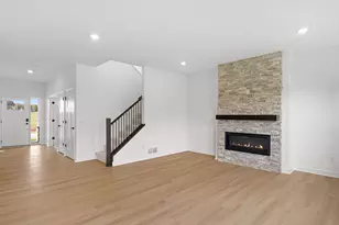 5351 Queens Dr NW, Rochester, MN 55901 - Photo 7