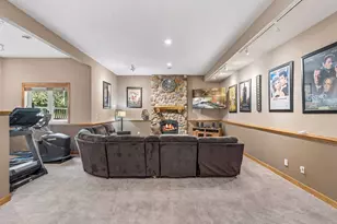 1360 Grace Dr, Eagan, MN 55123 - Photo 27