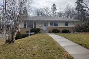 2488 Chatsworth St N, Roseville, MN 55113 - Photo 1