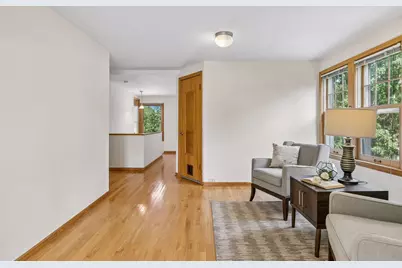 705 Wheelock Parkway W, Saint Paul, MN 55117 - Photo 25