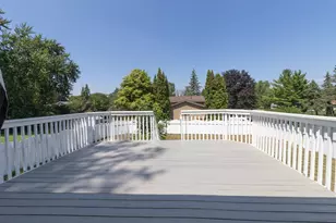 8200 Thomas Ave N, Brooklyn Park, MN 55444 - Photo 9