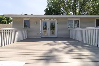 8200 Thomas Avenue N, Brooklyn Park, MN 55444 - Photo 13