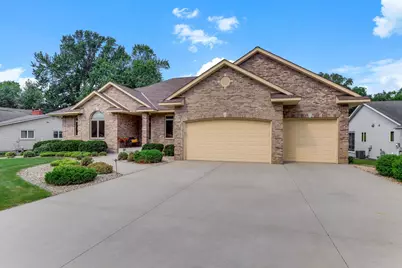 3205 Woodbridge Street, Shoreview, MN 55126 - Photo 5