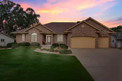 3205 Woodbridge Street, Shoreview, MN 55126 - Photo 3