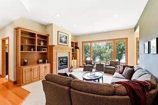 3205 Woodbridge St, Shoreview, MN 55126 - Photo 11