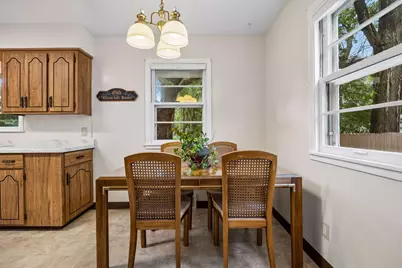 1634 Victoria Street N, Saint Paul, MN 55117 - Photo 17
