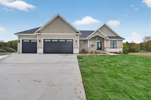 1457 SkyView Cir NW, Rochester, MN 55901 - Photo 31