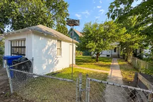 454 Herschel St, Saint Paul, MN 55104 - Photo 23