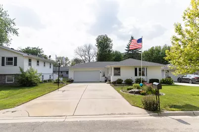 1412 Penn Avenue, Albert Lea, MN 56007 - Photo 1