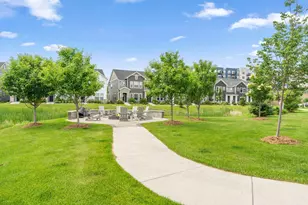14524 Twin Lakes Cir, Burnsville, MN 55306 - Photo 35