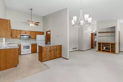 2558 Sumac Circle, White Bear Lake, MN 55110 - Photo 19