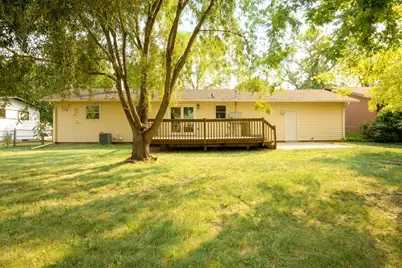 505 Maple Lane S, Moorhead, MN 56560 - Photo 3