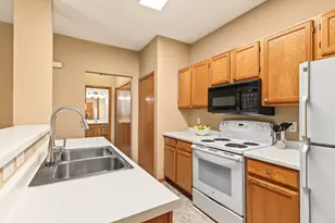 8399 Kimball Dr, Eden Prairie, MN 55347 - Photo 13
