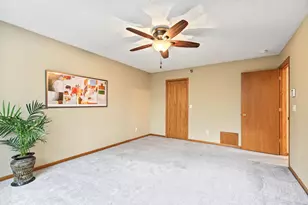 8399 Kimball Dr, Eden Prairie, MN 55347 - Photo 21