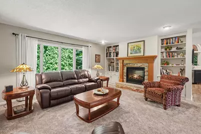 1513 Broken Oak Court, Lino Lakes, MN 55038 - Photo 11