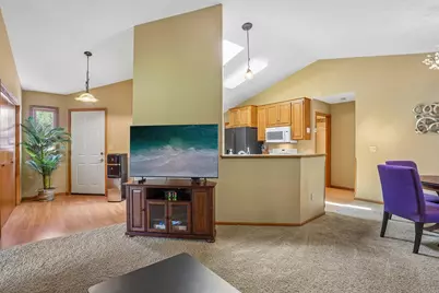 9126 Windsor Lane N, Brooklyn Park, MN 55443 - Photo 5