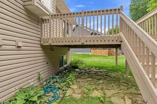 8182 Lori Ln, Woodbury, MN 55125 - Photo 39