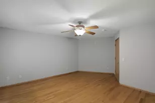 8182 Lori Ln, Woodbury, MN 55125 - Photo 17