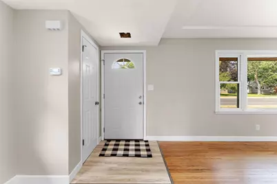 5906 Dupont Avenue N, Brooklyn Center, MN 55430 - Photo 7
