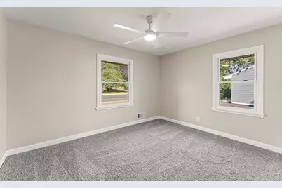 5906 Dupont Avenue N, Brooklyn Center, MN 55430 - Photo 13