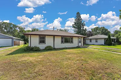 5906 Dupont Avenue N, Brooklyn Center, MN 55430 - Photo 3