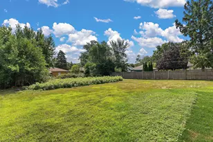 5906 Dupont Ave N, Brooklyn Center, MN 55430 - Photo 21