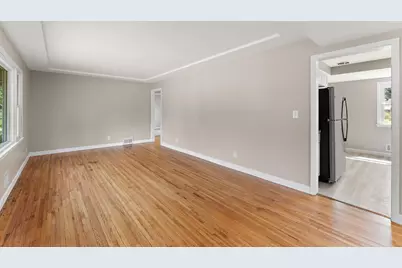 5906 Dupont Avenue N, Brooklyn Center, MN 55430 - Photo 5