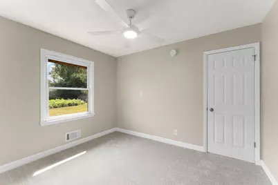 5906 Dupont Avenue N, Brooklyn Center, MN 55430 - Photo 15