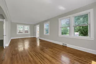 237 Cedar Lake Rd N, Minneapolis, MN 55405 - Photo 3