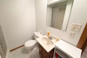 1523 Eckerson Dr, Worthington, MN 56187 - Photo 39
