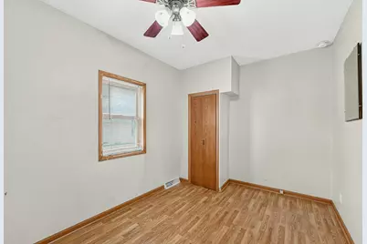 112 E Front Street, Claremont, MN 55924 - Photo 7