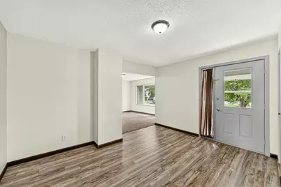 112 E Front Street, Claremont, MN 55924 - Photo 5