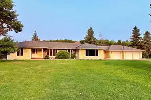 59366 330th St, Warroad, MN 56763 - Photo 21