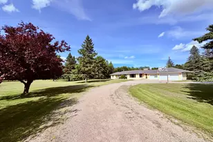 59366 330th St, Warroad, MN 56763 - Photo 7