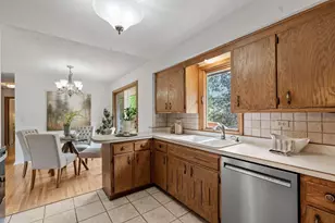 810 Oakwood Dr, New Brighton, MN 55112 - Photo 19