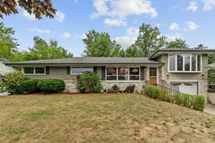 810 Oakwood Dr, New Brighton, MN 55112 - Photo 55