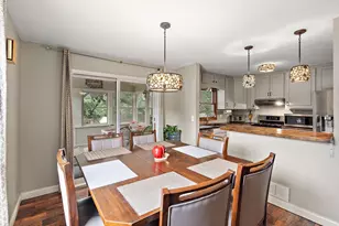 1006 Van Buren St S, Shakopee, MN 55379 - Photo 7