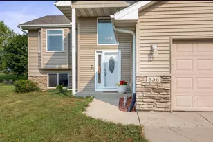 536 Frankfort Way, Waverly, MN 55390 - Photo 3