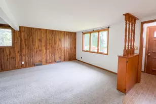 816 S Broadway St, Spring Valley, MN 55975 - Photo 9
