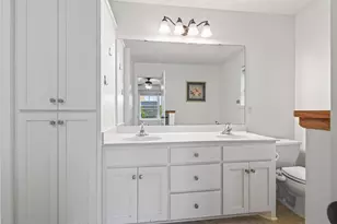 1548 Legacy Pkwy E, Maplewood, MN 55109 - Photo 13