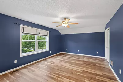 1548 Legacy Parkway E, Maplewood, MN 55109 - Photo 21