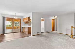 3231 Meadow Brook Ct, Vadnais Heights, MN 55127 - Photo 13