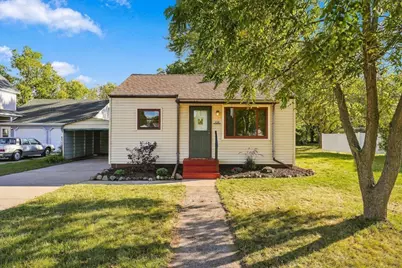 124 W 6th Street, New Richmond, WI 54017 - Photo 1