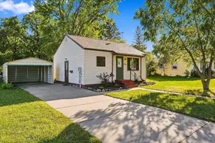 124 W 6th St, New Richmond, WI 54017 - Photo 17